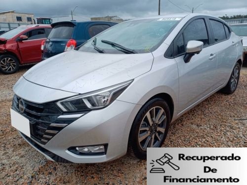 NISSAN VERSA 23/24